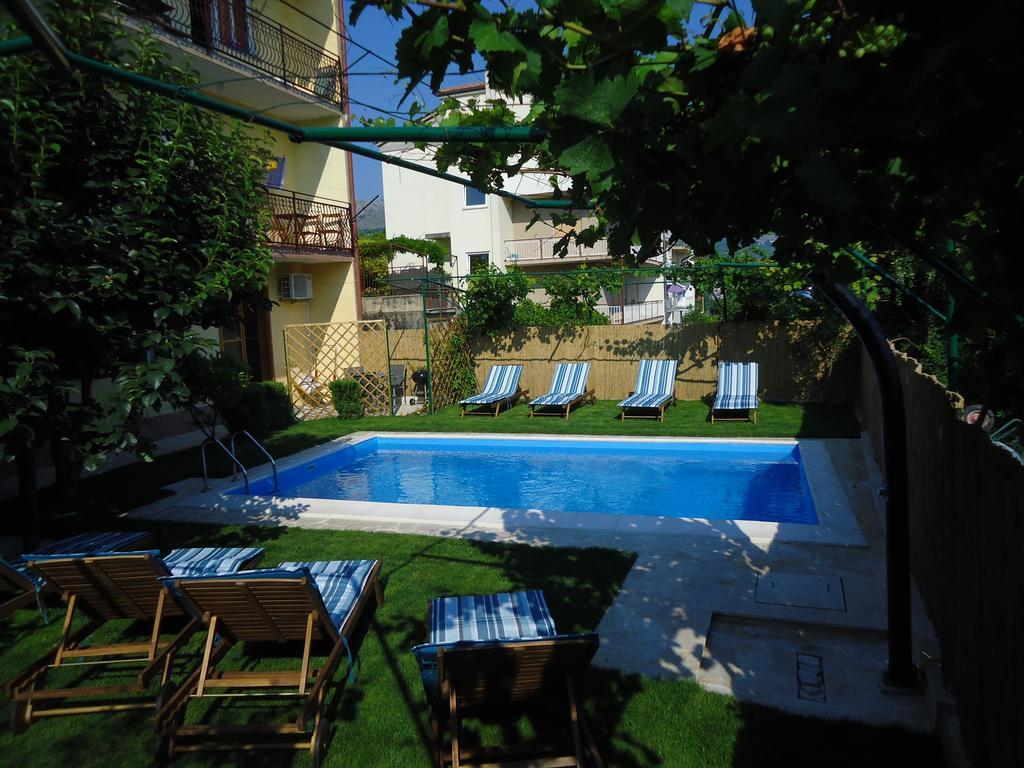 Apartments Lara - Split Croatia Экстерьер фото