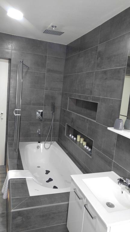 Apartments Lara - Split Croatia Номер фото